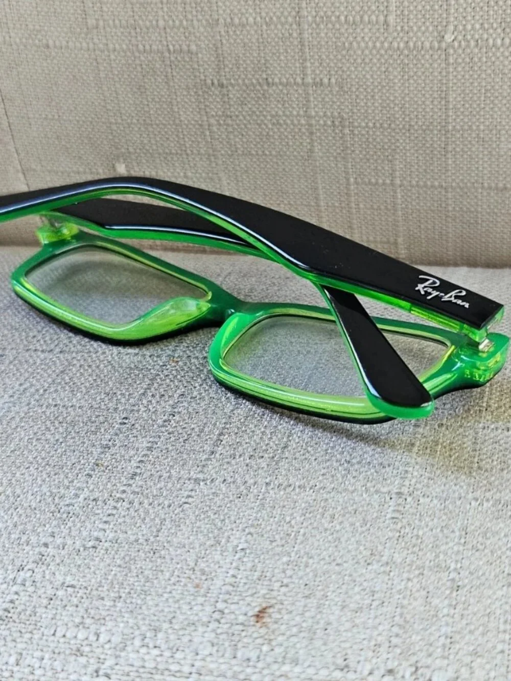 Ray-Ban Youth Eyeglasses Frame RB1530 3665 Black/Green Eyewear Glasses only